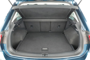 Volkswagen Tiguan - 2024