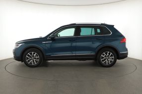 Volkswagen Tiguan - 2024