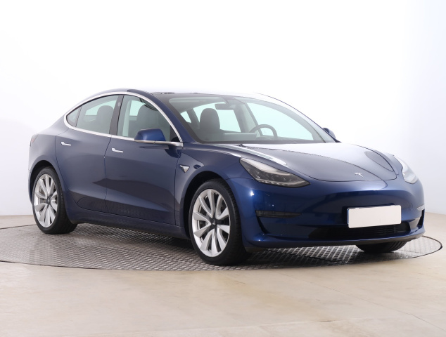 Tesla Model 3 2019