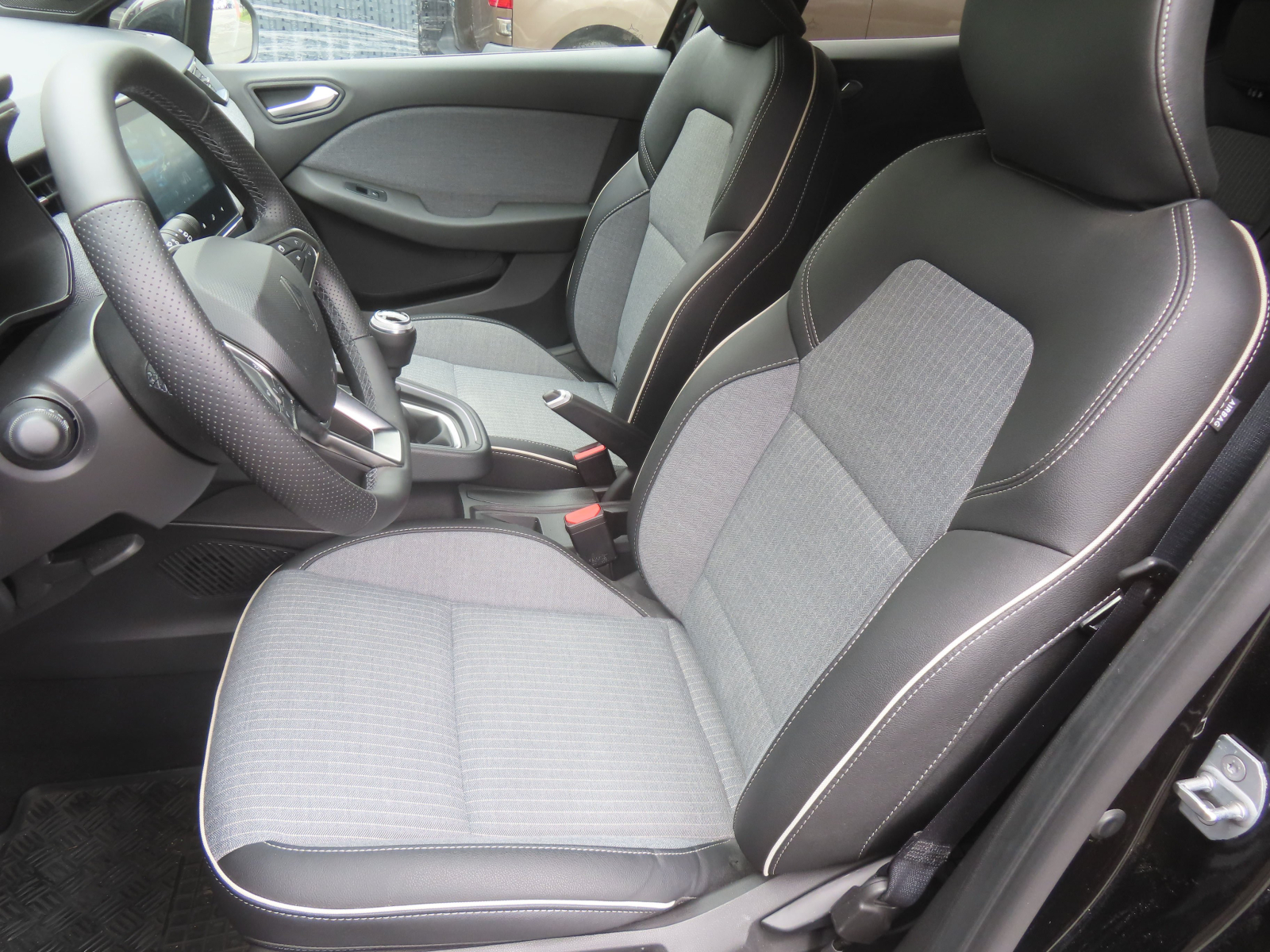 Renault Clio - 2025