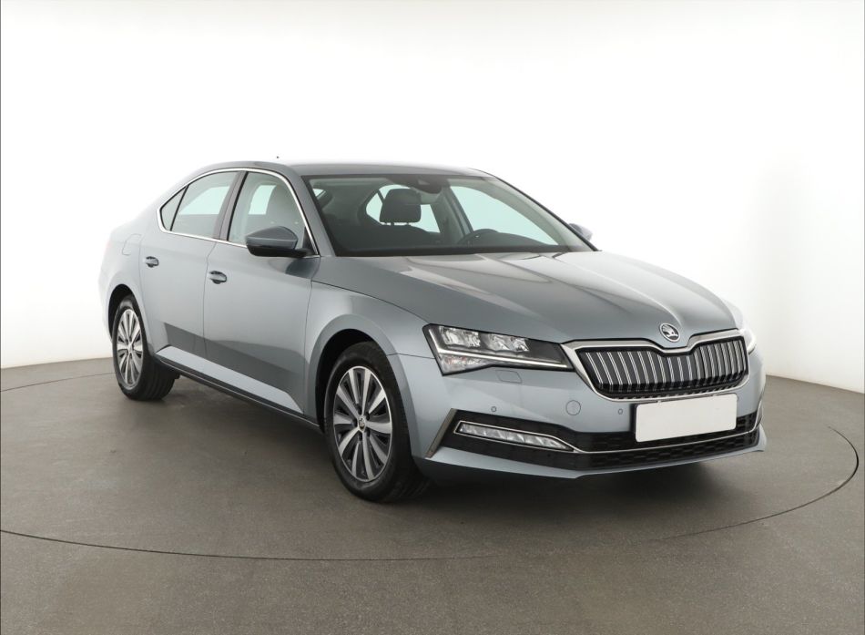 Skoda Superb - 2020