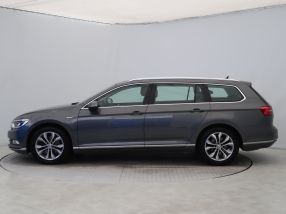 Volkswagen Passat - 2017
