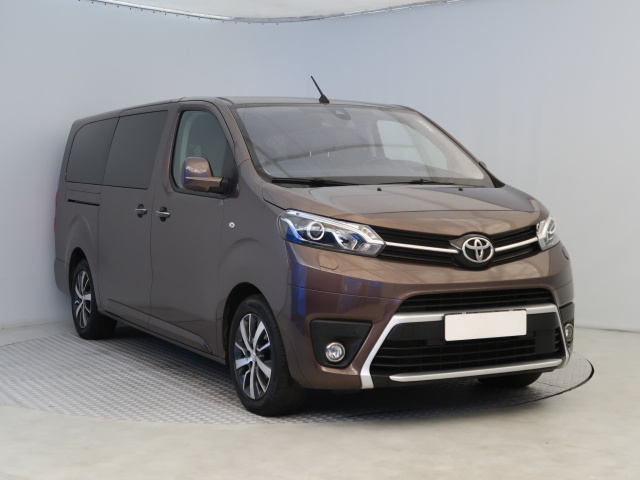 Toyota Proace Verso 2017