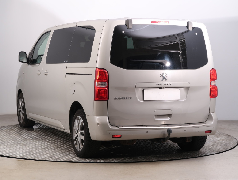 Peugeot Traveller
