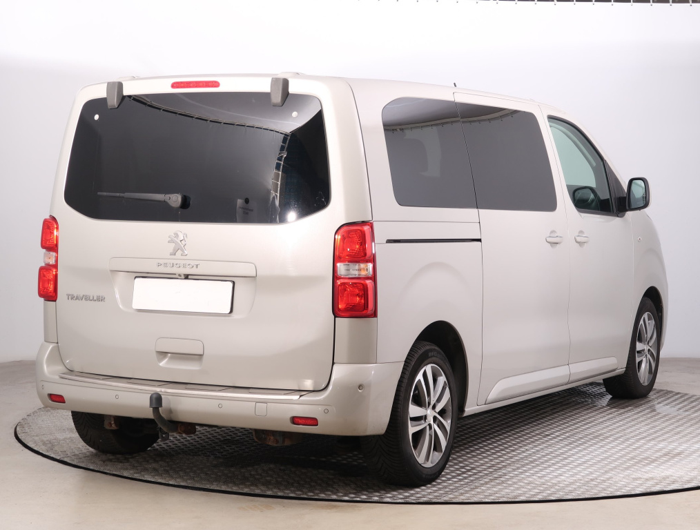 Peugeot Traveller