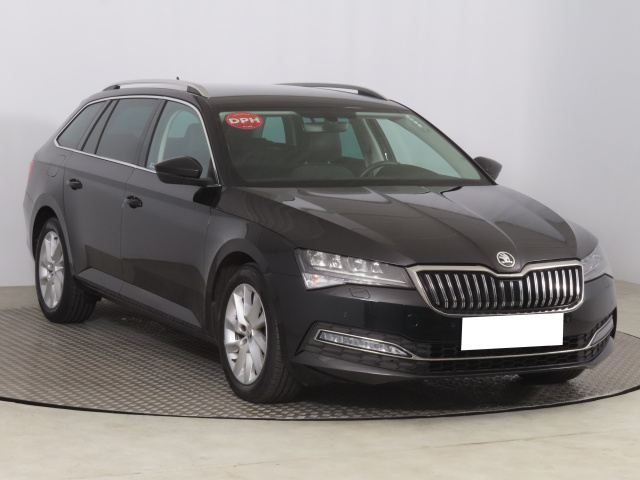 Škoda Superb 2021