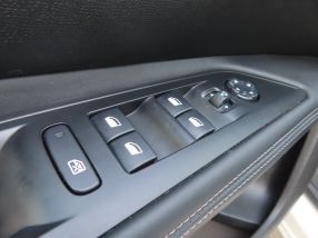Peugeot 5008 - 2020