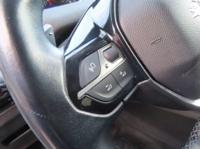 Peugeot 5008 - 2020