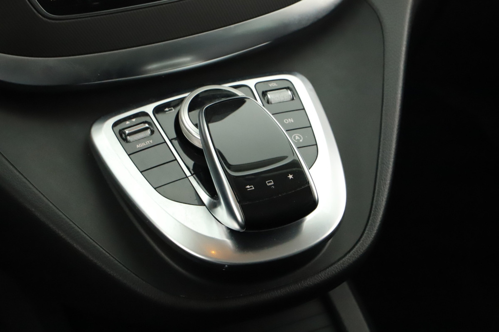 Mercedes-Benz V