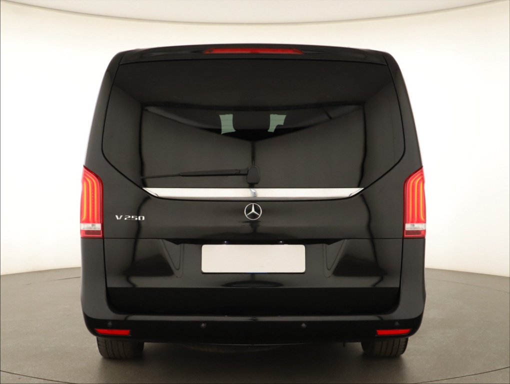 Mercedes-Benz V