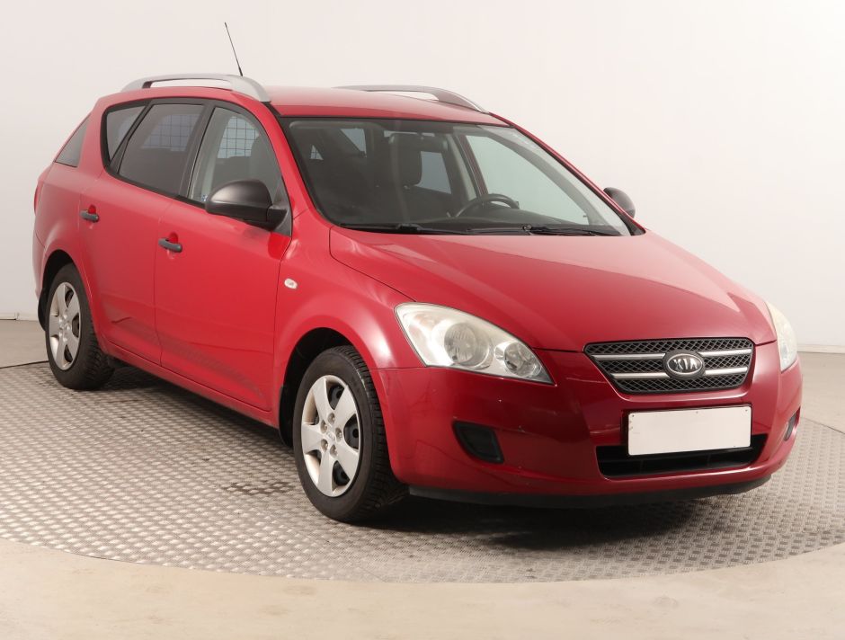 Kia Ceed - 2009