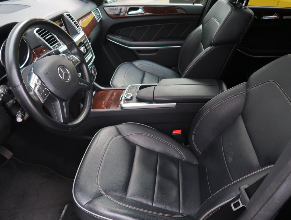 Mercedes-Benz GL