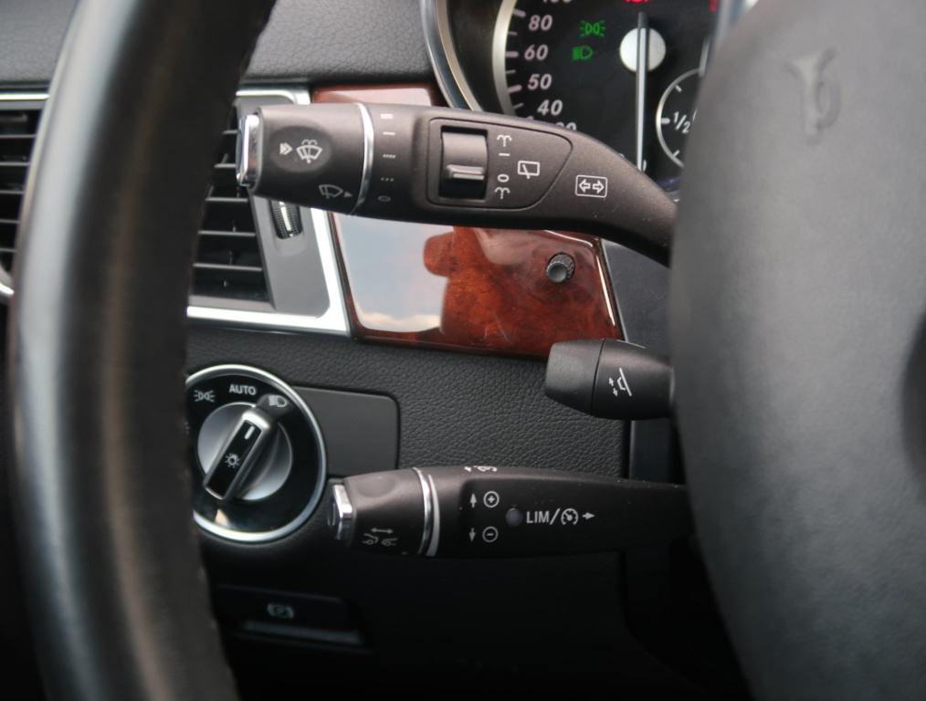 Mercedes-Benz GL