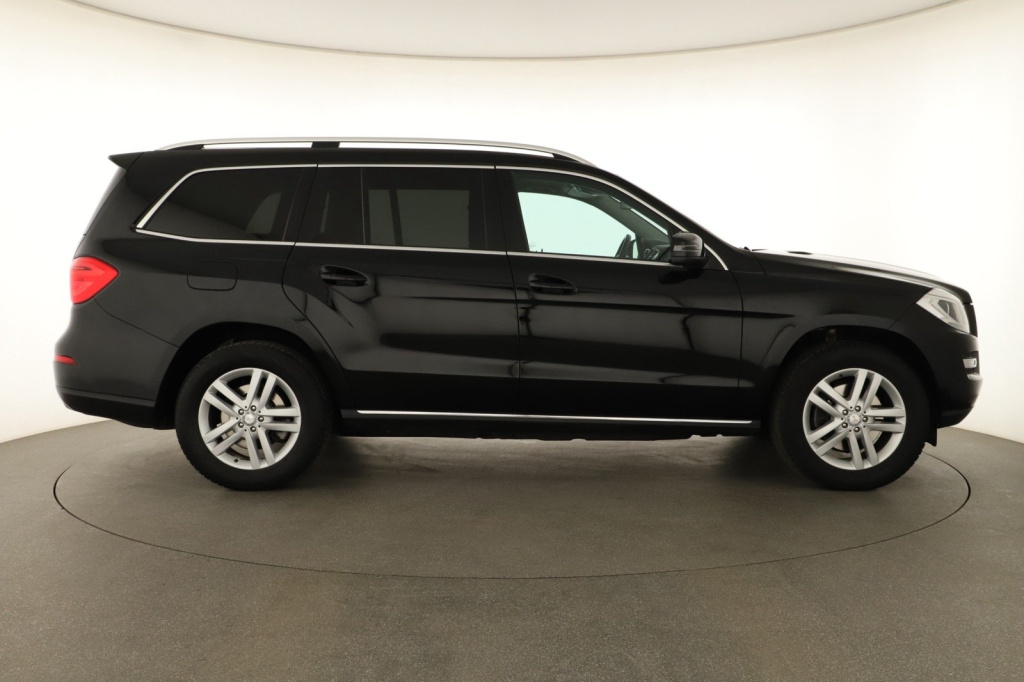 Mercedes-Benz GL