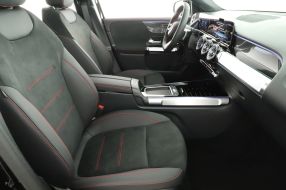 Mercedes-Benz GLB - 2025