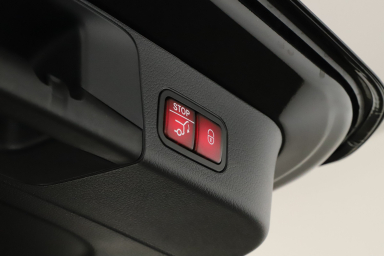 Mercedes - Benz GLB - 2025