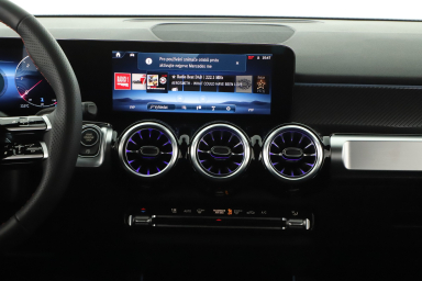 Mercedes - Benz GLB - 2025