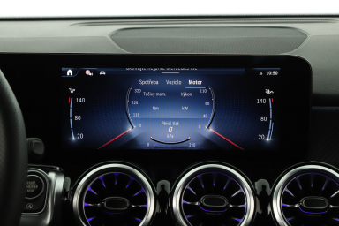 Mercedes - Benz GLB - 2025