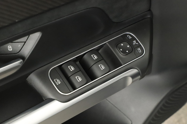 Mercedes - Benz GLB - 2025