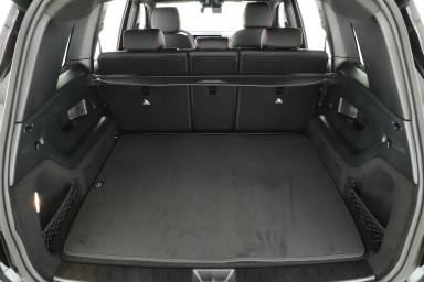 Mercedes - Benz GLB - 2025