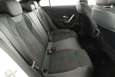 Mercedes-Benz A - 2025