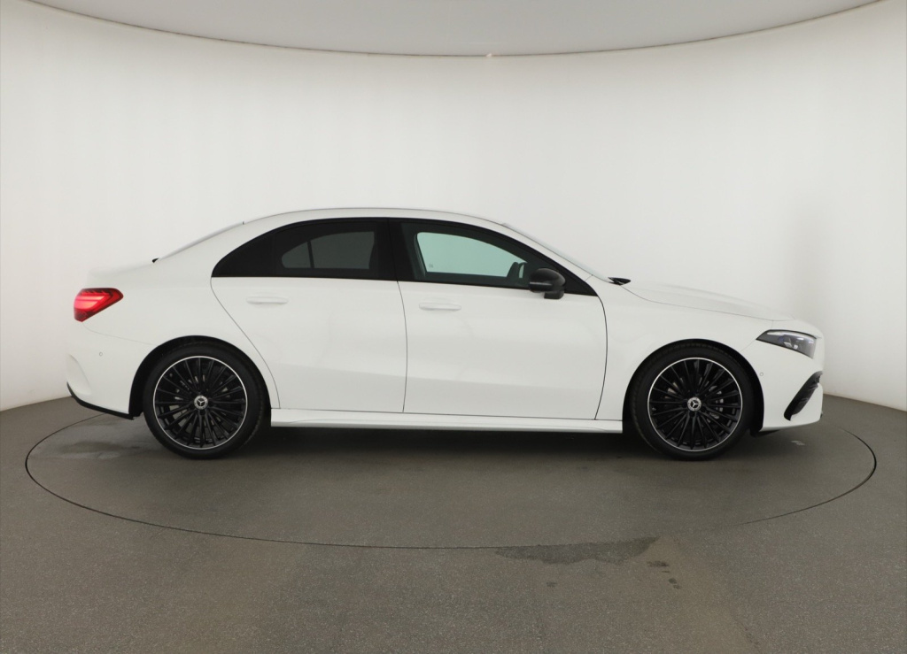 Mercedes-Benz A