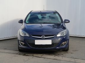 Opel Astra - 2013