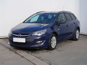 Opel Astra - 2013