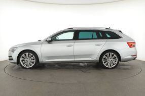 Skoda Superb - 2022