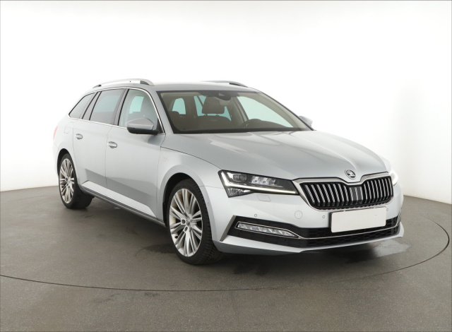 Škoda Superb 2022