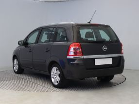Opel Zafira - 2013