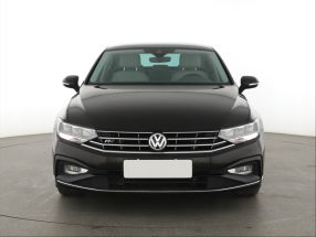 Volkswagen Passat - 2020