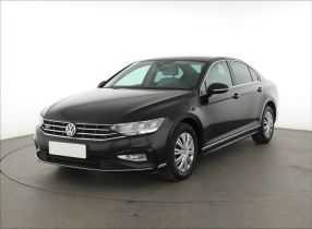 Volkswagen Passat - 2020
