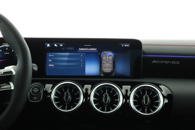 Mercedes-Benz CLA - 2025