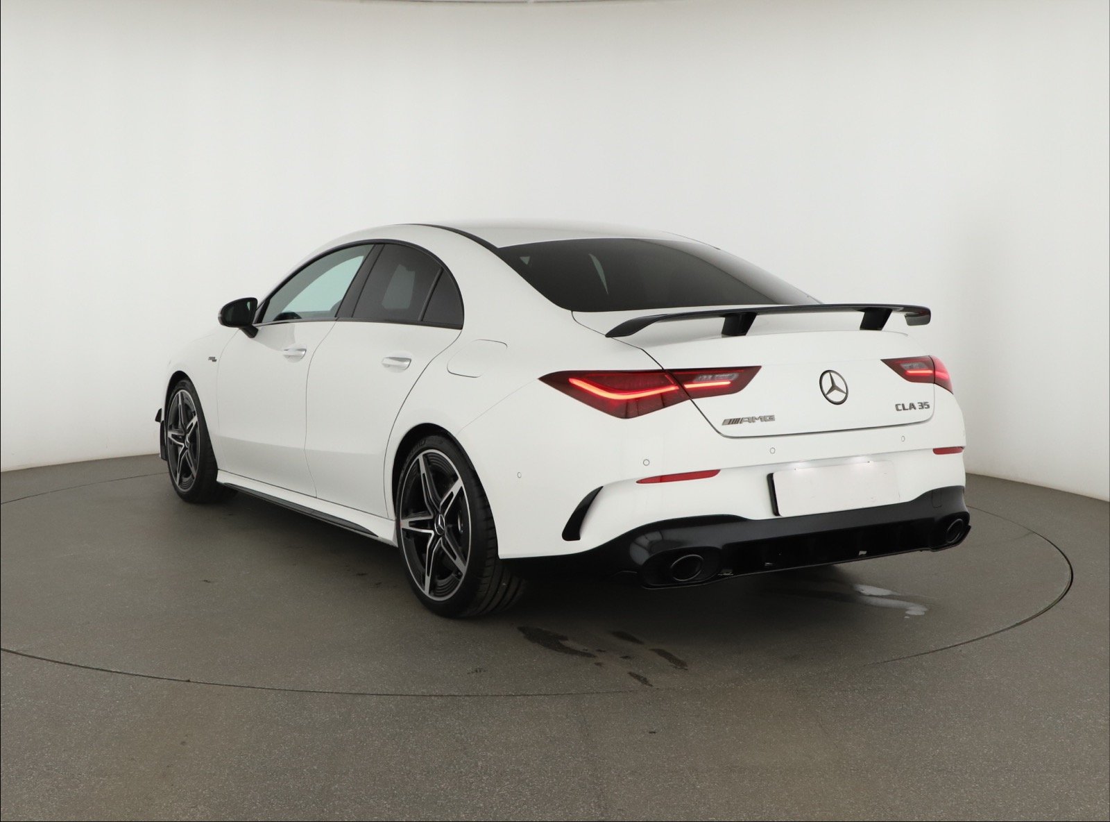 Mercedes-Benz CLA - 2025