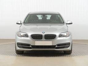 BMW 5 - 2016