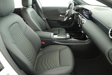 Mercedes - Benz A - 2025