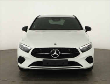 Mercedes - Benz A - 2025