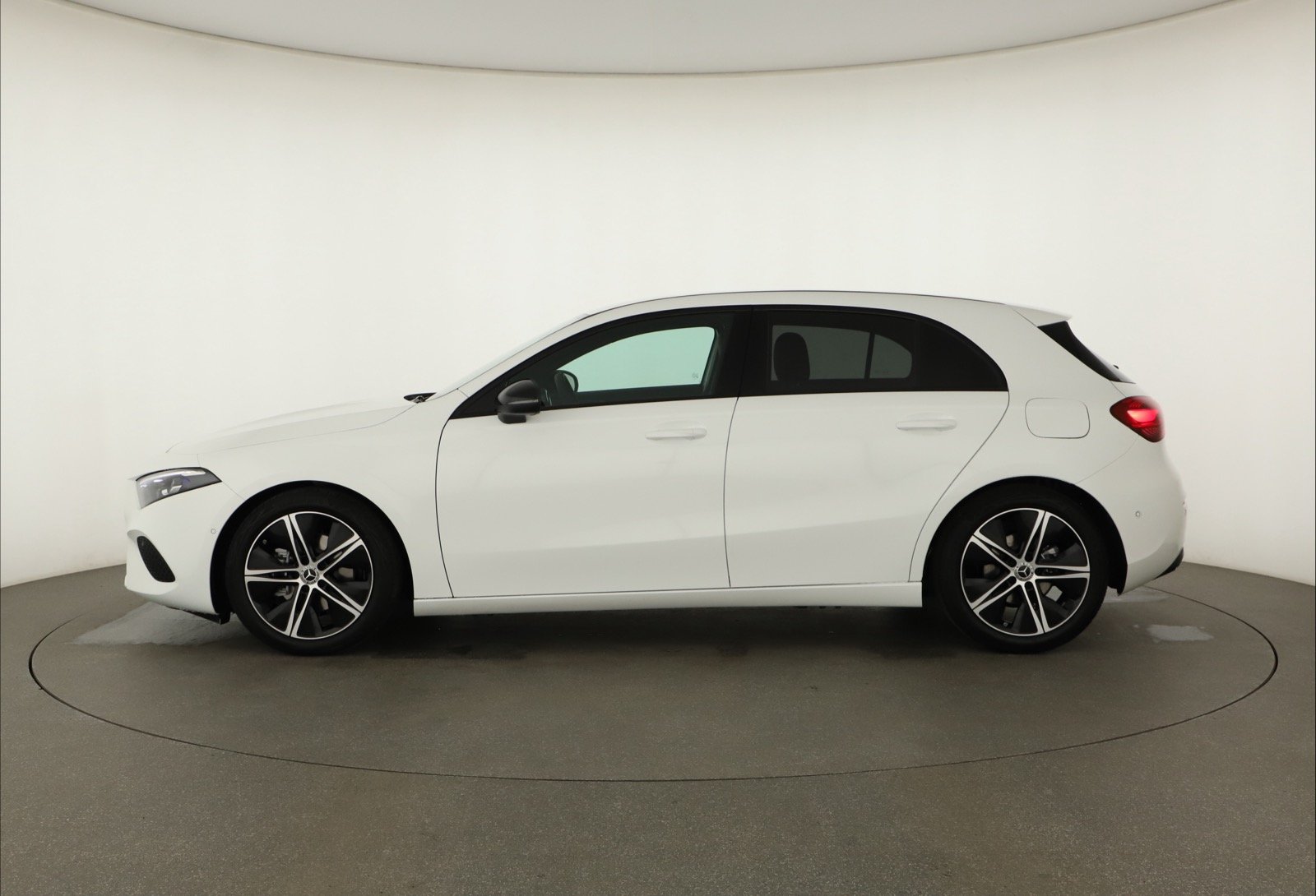 Mercedes - Benz A - 2025