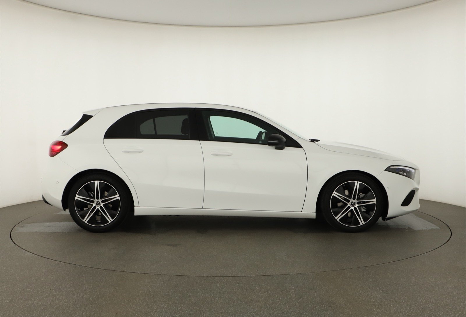 Mercedes - Benz A - 2025