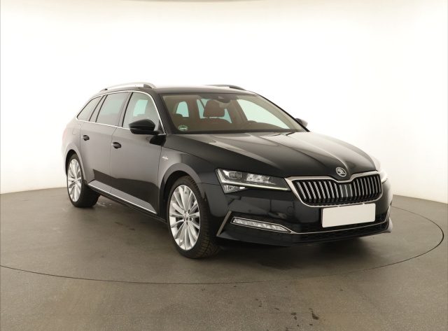 Škoda Superb, 2020
