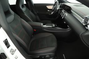 Mercedes-Benz CLA - 2025