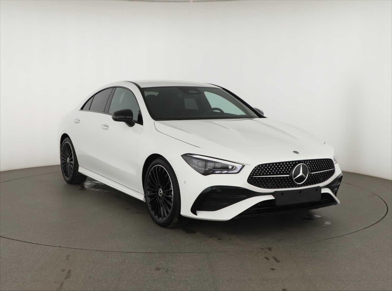 Mercedes-Benz CLA - 2025