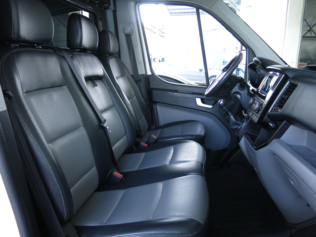 Hyundai H350