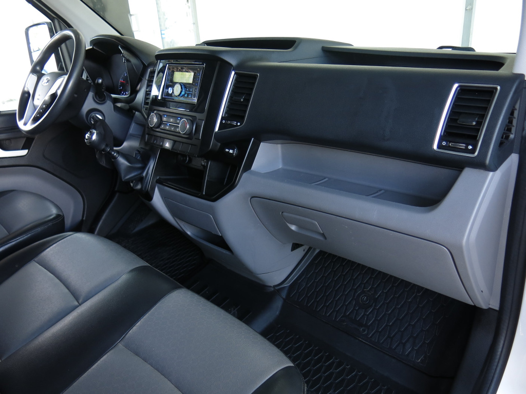 Hyundai H350