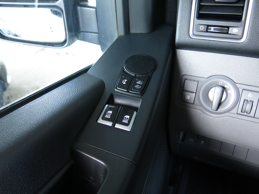Hyundai H350