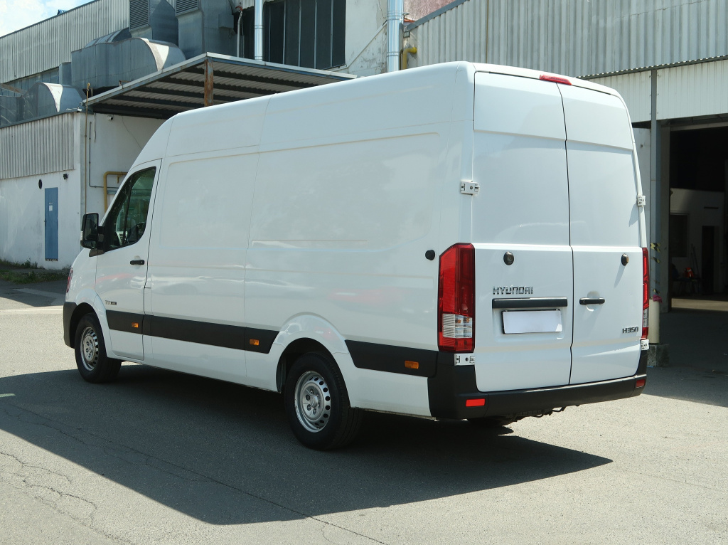 Hyundai H350