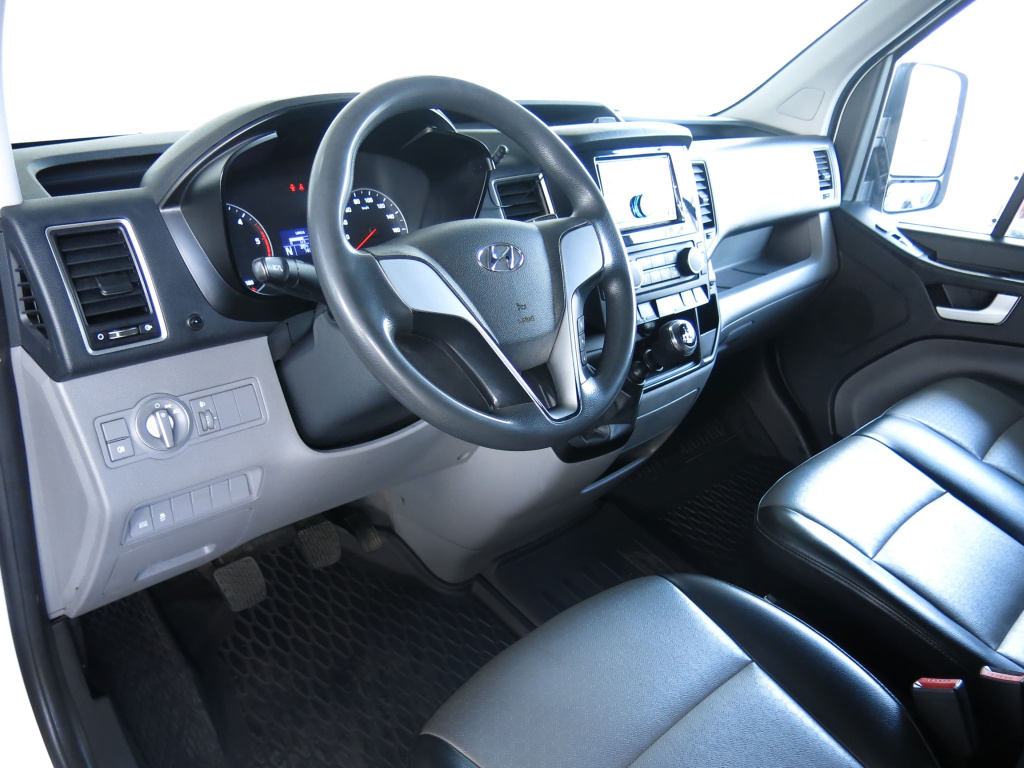 Hyundai H350
