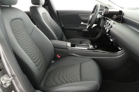 Mercedes-Benz CLA - 2025