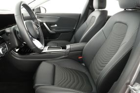 Mercedes-Benz CLA - 2025